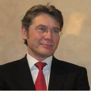 Dr. med. dent. Lorenz Bösch M. Sc. Implantologie