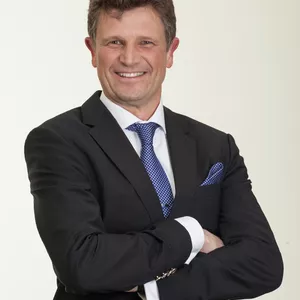 Dr. med. dent. Andreas Schmidt