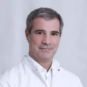 Dr. med. Luis Ferraris