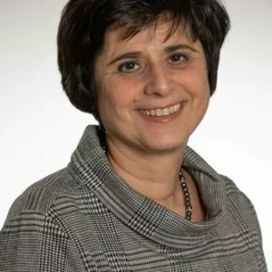 Dr. (Belgien) Rebecca Bahadori