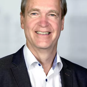 Dr. med. Peter Möller