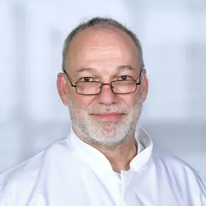 Dr. med. Axel Gänsslen
