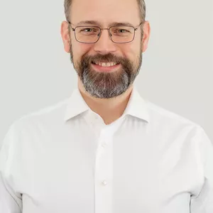 Dr. med. Dominik Maas