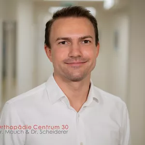 Dr. med. (Univ. Semmelweis Budapest) Simon Scheiderer