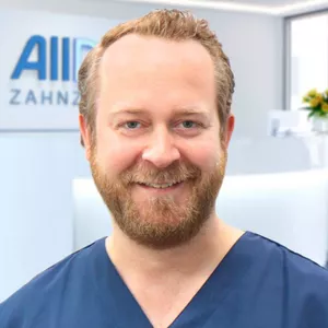 Dr. med. Dr. med. dent. Moritz Birkelbach