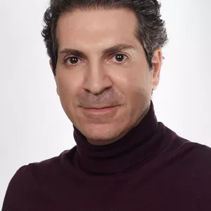 Dr. Amir Faschkami