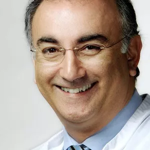 Dr. med. Harris Georgousis