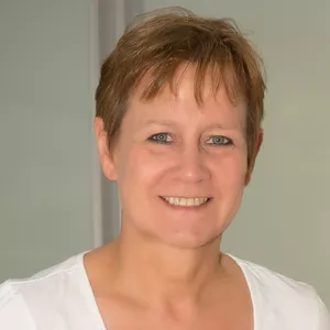 Dr. med. Anne Hundgeburth